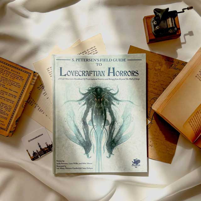 S. Petersens Field Guide to Lovecraftian Horrors