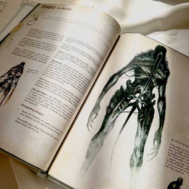 S. Petersens Field Guide to Lovecraftian Horrors